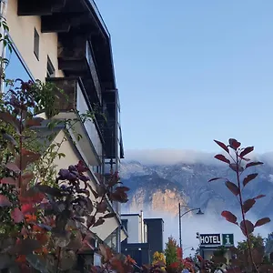 https://alp-art-hotel.ischgl-hotels.net